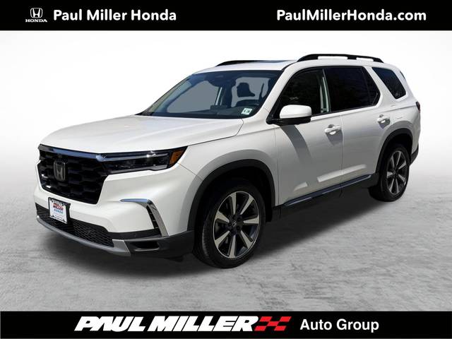 2023 Honda Pilot Elite AWD photo