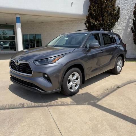 2023 Toyota Highlander L FWD photo