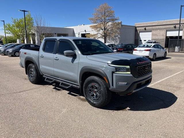 2023 Nissan Frontier PRO-4X 4WD photo