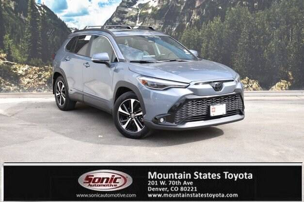 2023 Toyota Corolla Cross Hybrid XSE AWD photo