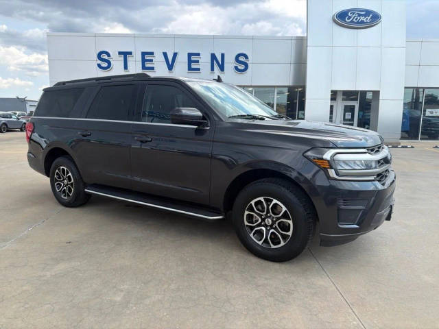 2023 Ford Expedition Max XLT RWD photo