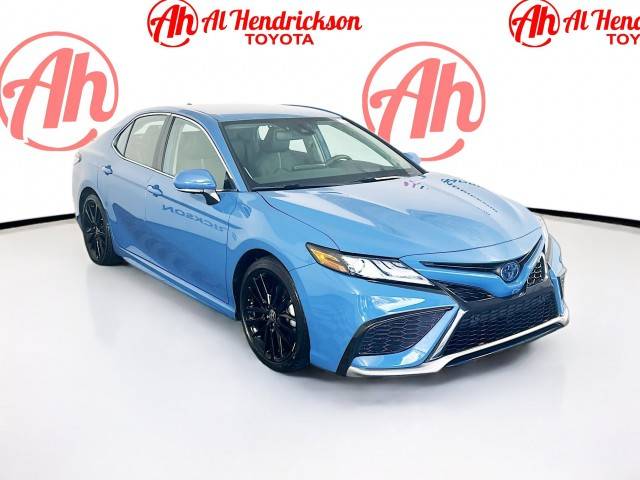 2023 Toyota Camry Hybrid XSE FWD photo