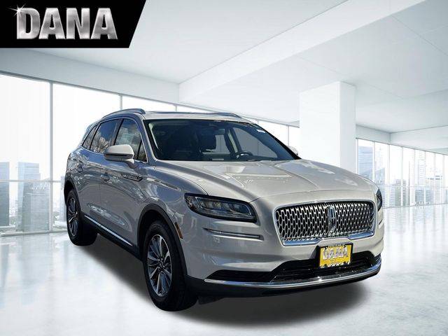 2023 Lincoln Nautilus Reserve AWD photo