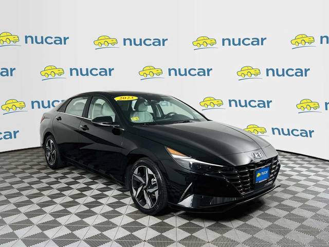 2023 Hyundai Elantra Limited FWD photo