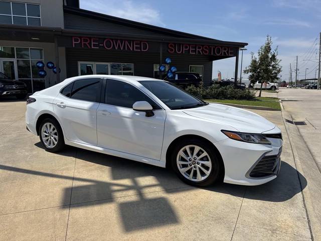 2023 Toyota Camry LE FWD photo