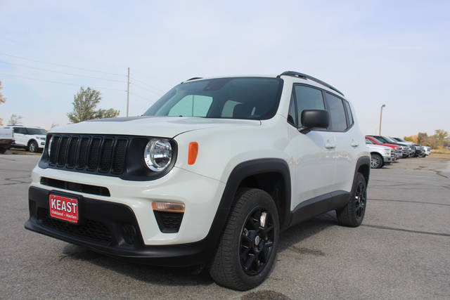 2023 Jeep Renegade Latitude 4WD photo