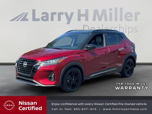 2023 Nissan Kicks SR FWD photo