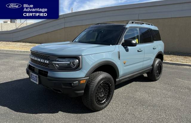 2023 Ford Bronco Sport Badlands 4WD photo