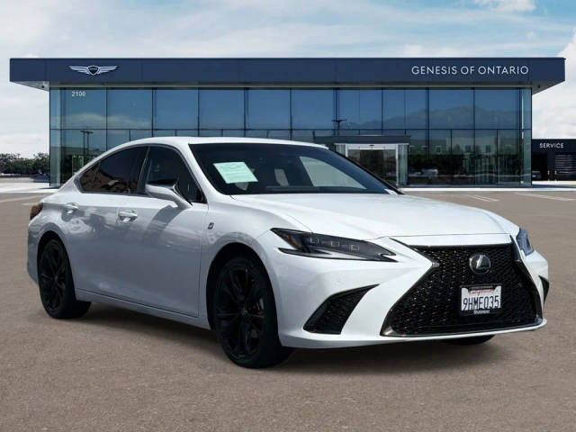 2023 Lexus ES ES 300h F SPORT Handling FWD photo