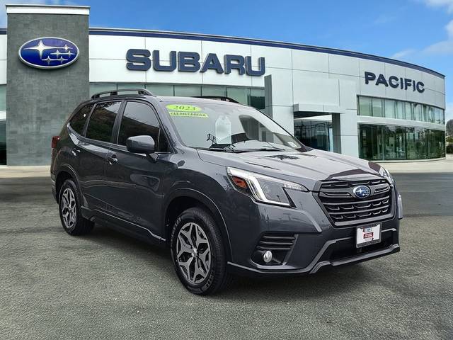 2023 Subaru Forester Premium AWD photo
