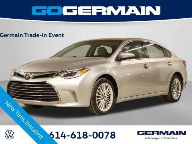 2018 Toyota Avalon Limited FWD photo