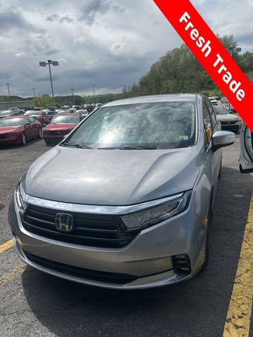 2023 Honda Odyssey Touring FWD photo