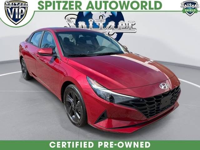 2023 Hyundai Elantra SEL FWD photo