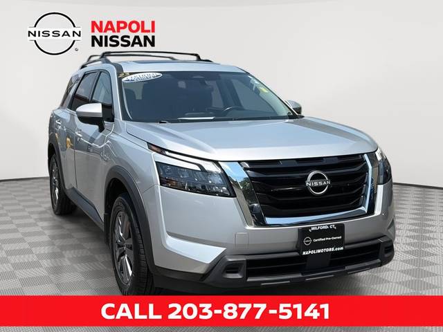 2023 Nissan Pathfinder SV 4WD photo