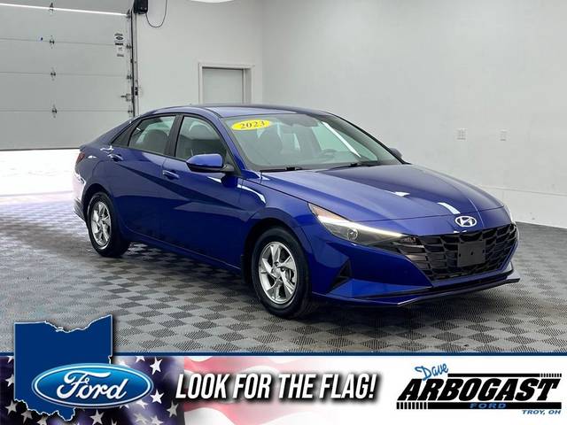 2023 Hyundai Elantra SE FWD photo
