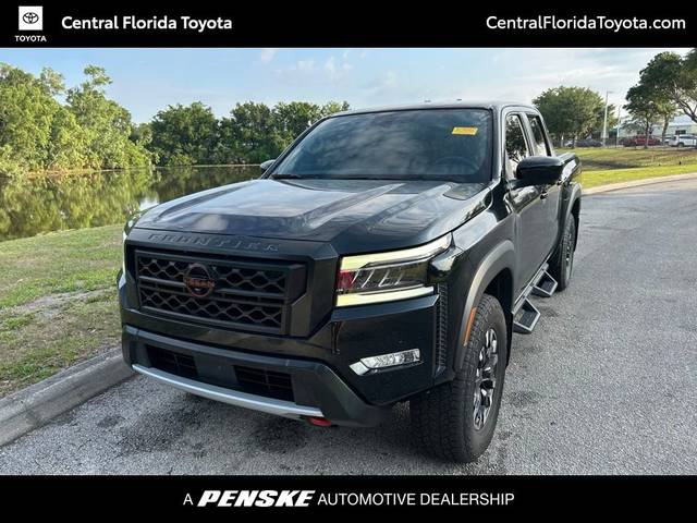 2023 Nissan Frontier PRO-4X 4WD photo