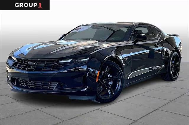 2023 Chevrolet Camaro 3LT RWD photo