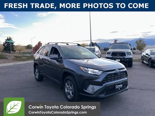 2023 Toyota RAV4 Hybrid XLE AWD photo