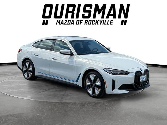 2023 BMW i4 eDrive35 RWD photo