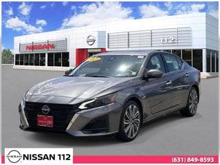 2023 Nissan Altima 2.5 SL FWD photo