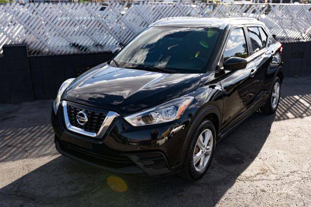 2019 Nissan Kicks S FWD photo