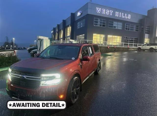 2022 Ford Maverick LARIAT FWD photo