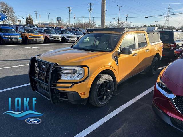 2022 Ford Maverick XLT AWD photo