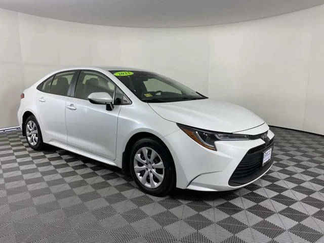 2023 Toyota Corolla LE FWD photo