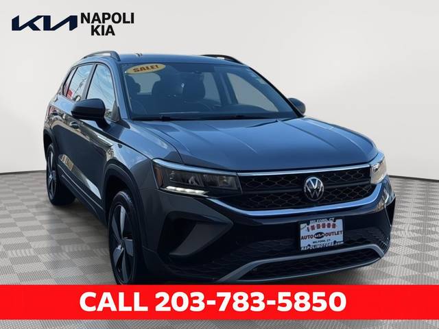 2023 Volkswagen Taos S AWD photo