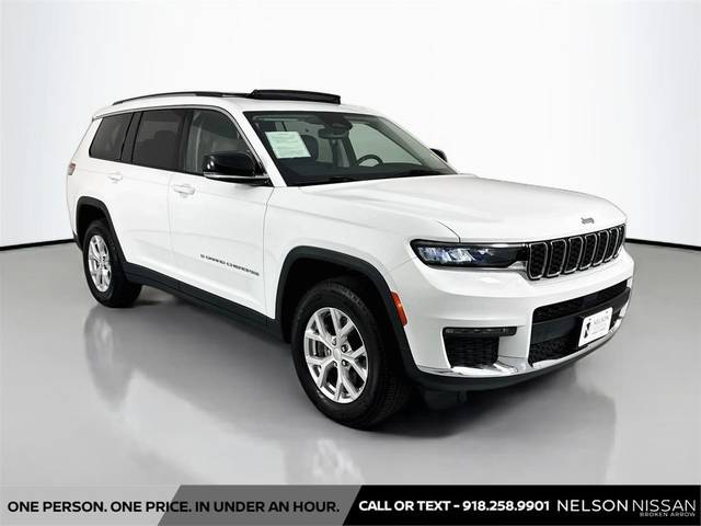 2023 Jeep Grand Cherokee L Limited 4WD photo