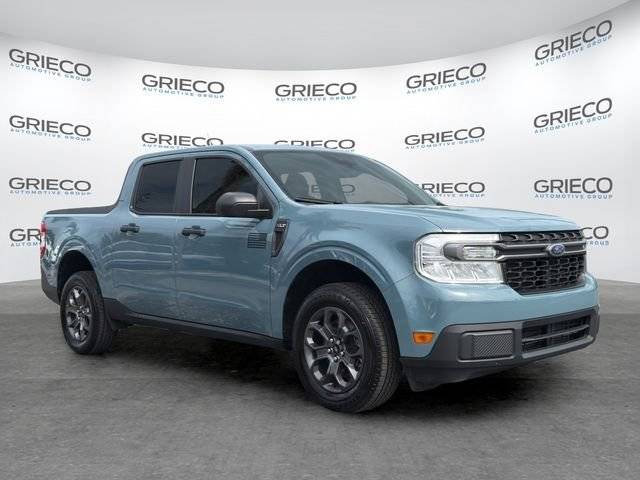 2023 Ford Maverick XLT FWD photo