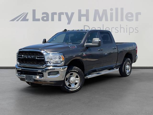 2023 Ram 3500 Tradesman 4WD photo