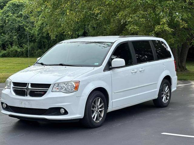 2015 Dodge Grand Caravan SXT Plus FWD photo