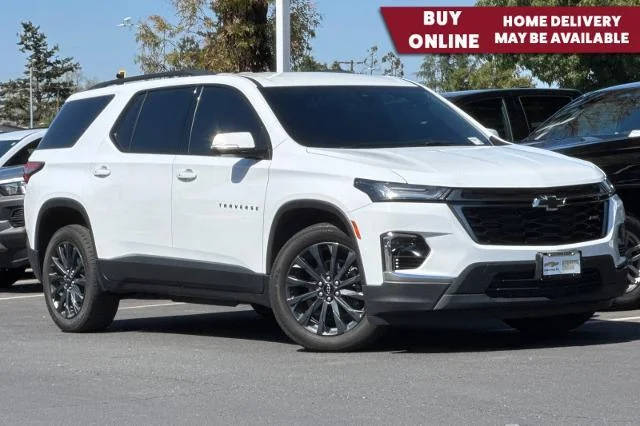 2023 Chevrolet Traverse RS AWD photo