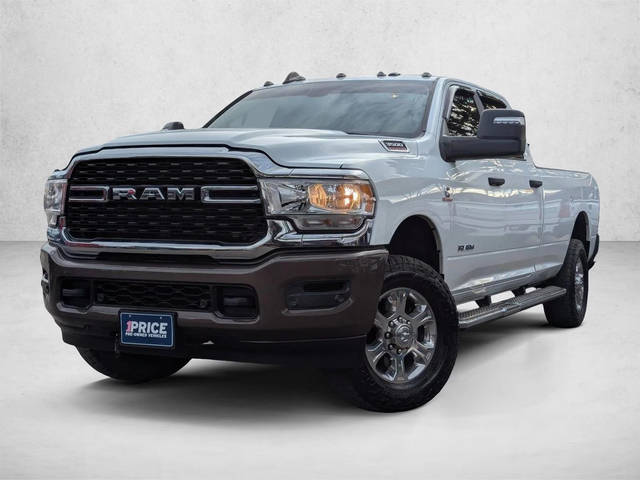 2023 Ram 3500 Big Horn 4WD photo