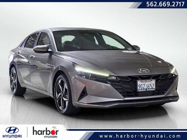 2023 Hyundai Elantra SEL FWD photo