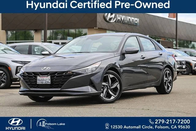 2023 Hyundai Elantra SEL FWD photo