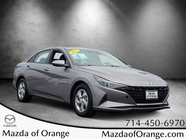 2023 Hyundai Elantra SE FWD photo