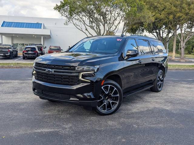 2021 Chevrolet Suburban RST 4WD photo