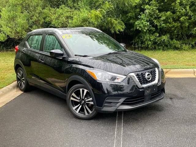 2020 Nissan Kicks SV FWD photo