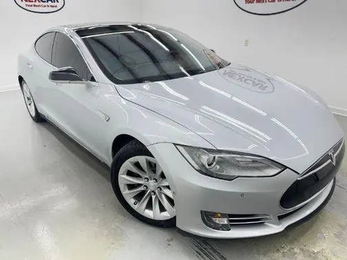 2015 Tesla Model S 85D AWD photo