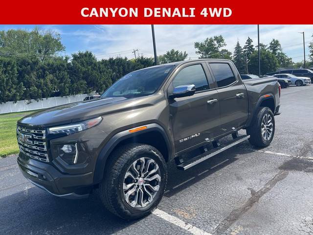 2023 GMC Canyon 4WD Denali 4WD photo