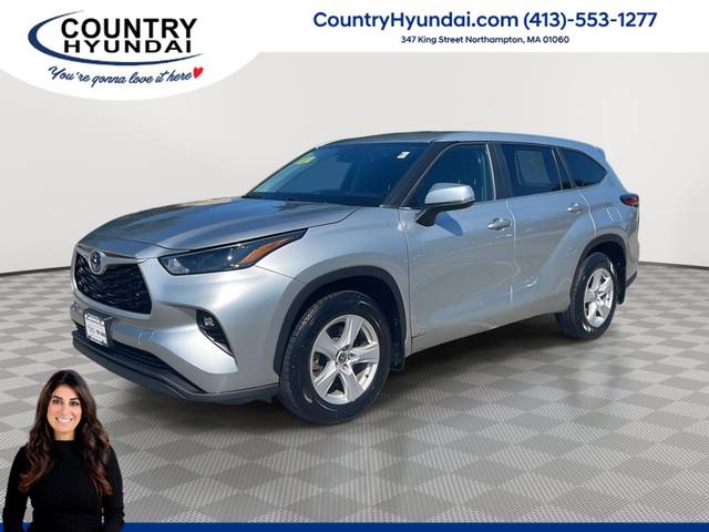 2023 Toyota Highlander Hybrid LE AWD photo