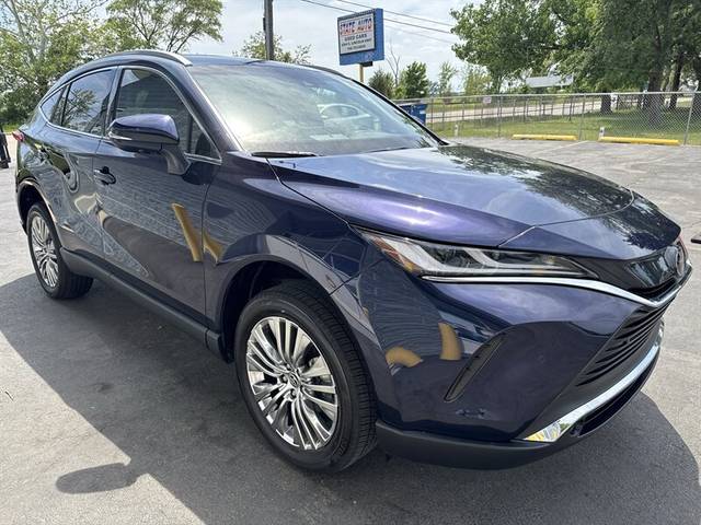 2023 Toyota Venza Limited AWD photo