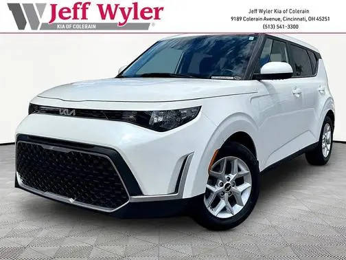 2023 Kia Soul LX FWD photo