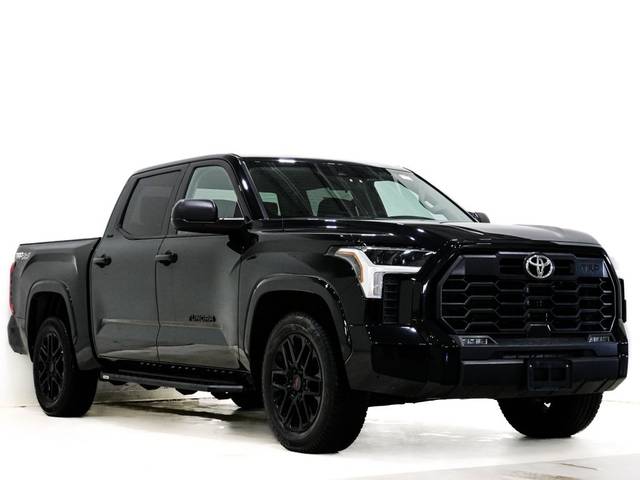 2023 Toyota Tundra SR5 4WD photo