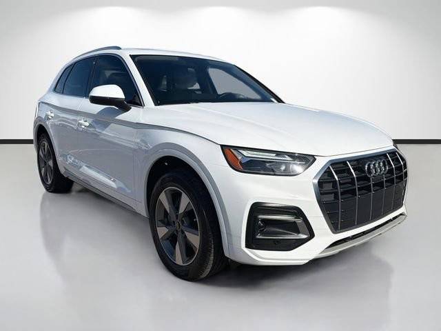 2023 Audi Q5 Premium Plus AWD photo