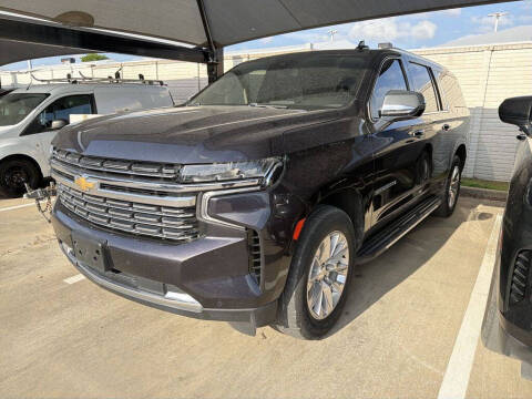 2023 Chevrolet Suburban Premier RWD photo