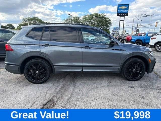 2022 Volkswagen Tiguan SE R-Line Black AWD photo