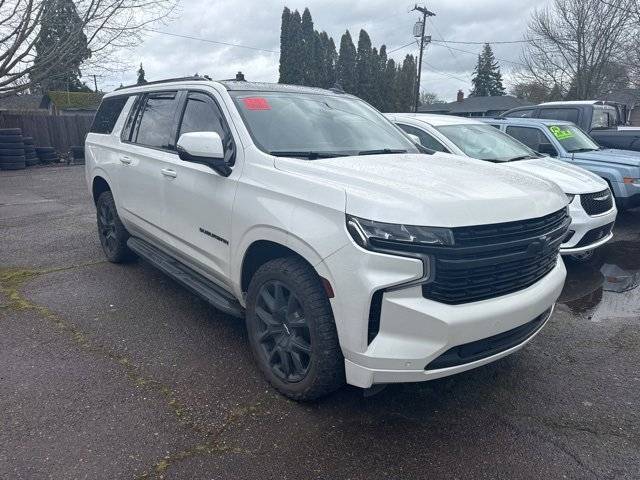 2022 Chevrolet Suburban RST 4WD photo